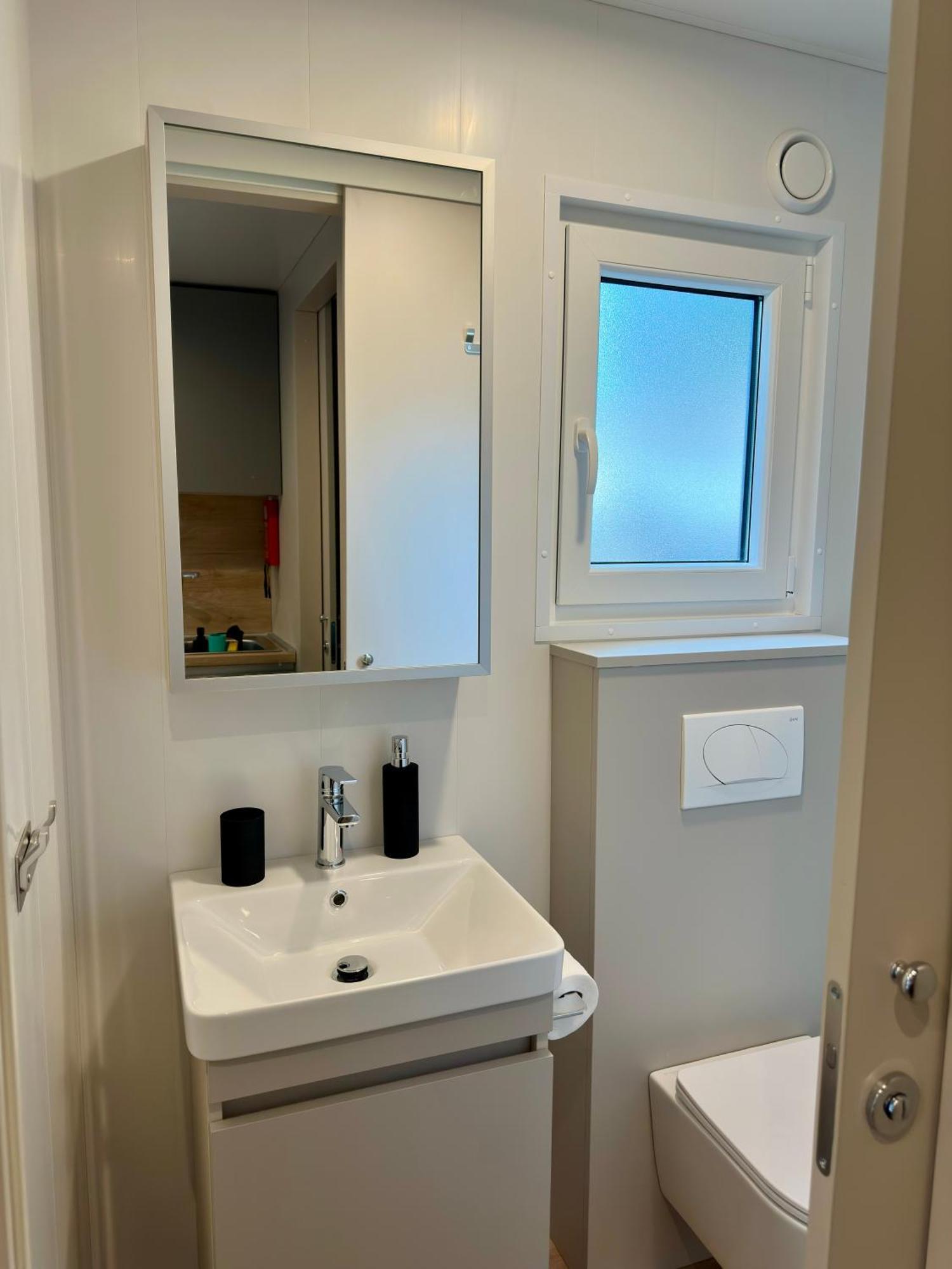 Kamp Slanik Mobile Homes Lovrečica 외부 사진